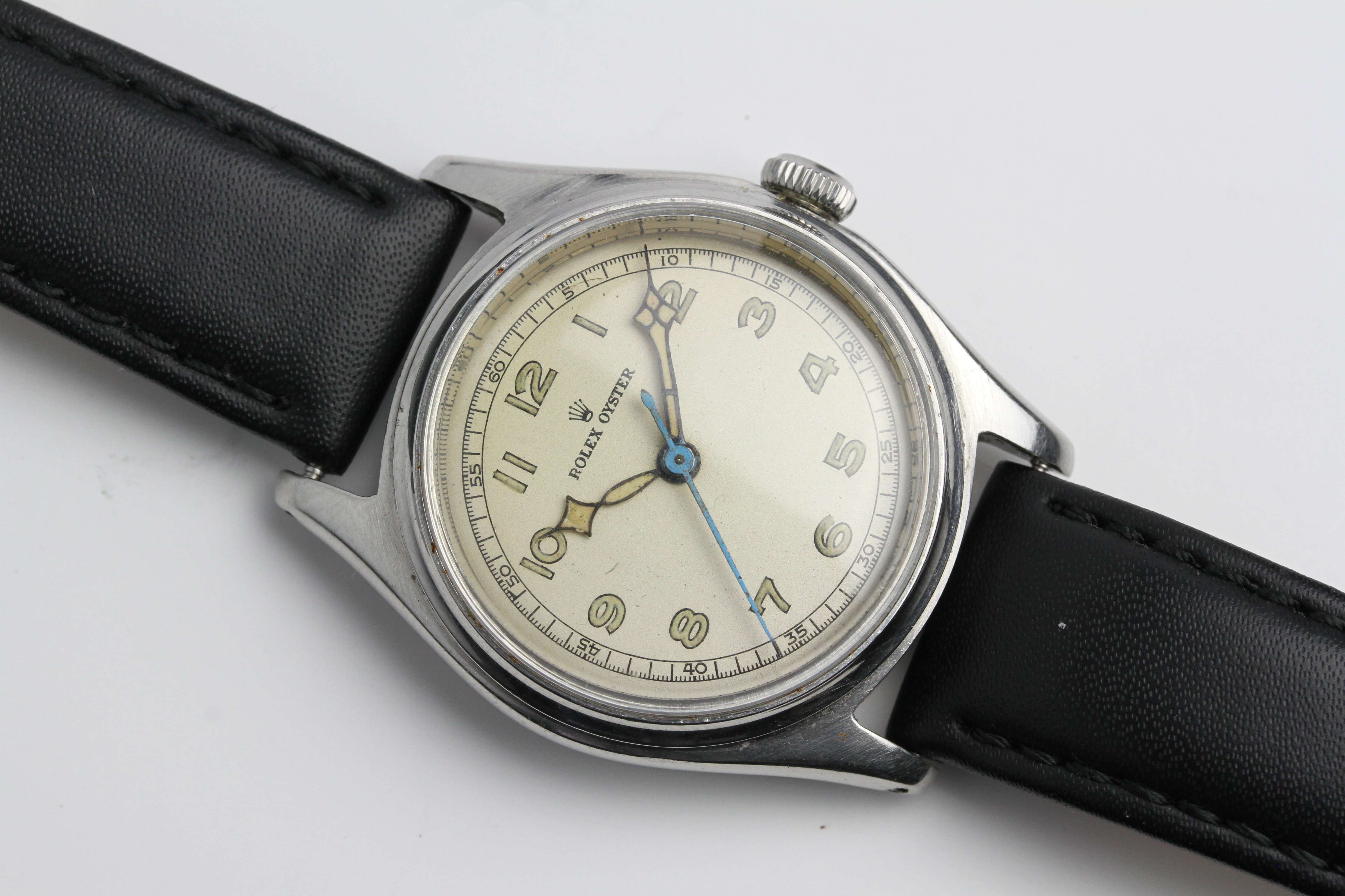 VINTAGE ROLEX OYSTER REFERENCE 4444 CIRCA 1958/59, patina cream dial, Arabic numerals, fancy - Image 2 of 7