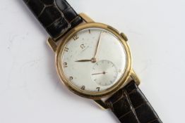 18CT OMEGA MANUAL WIND OVERSIZE CIRCA 1947 30T2