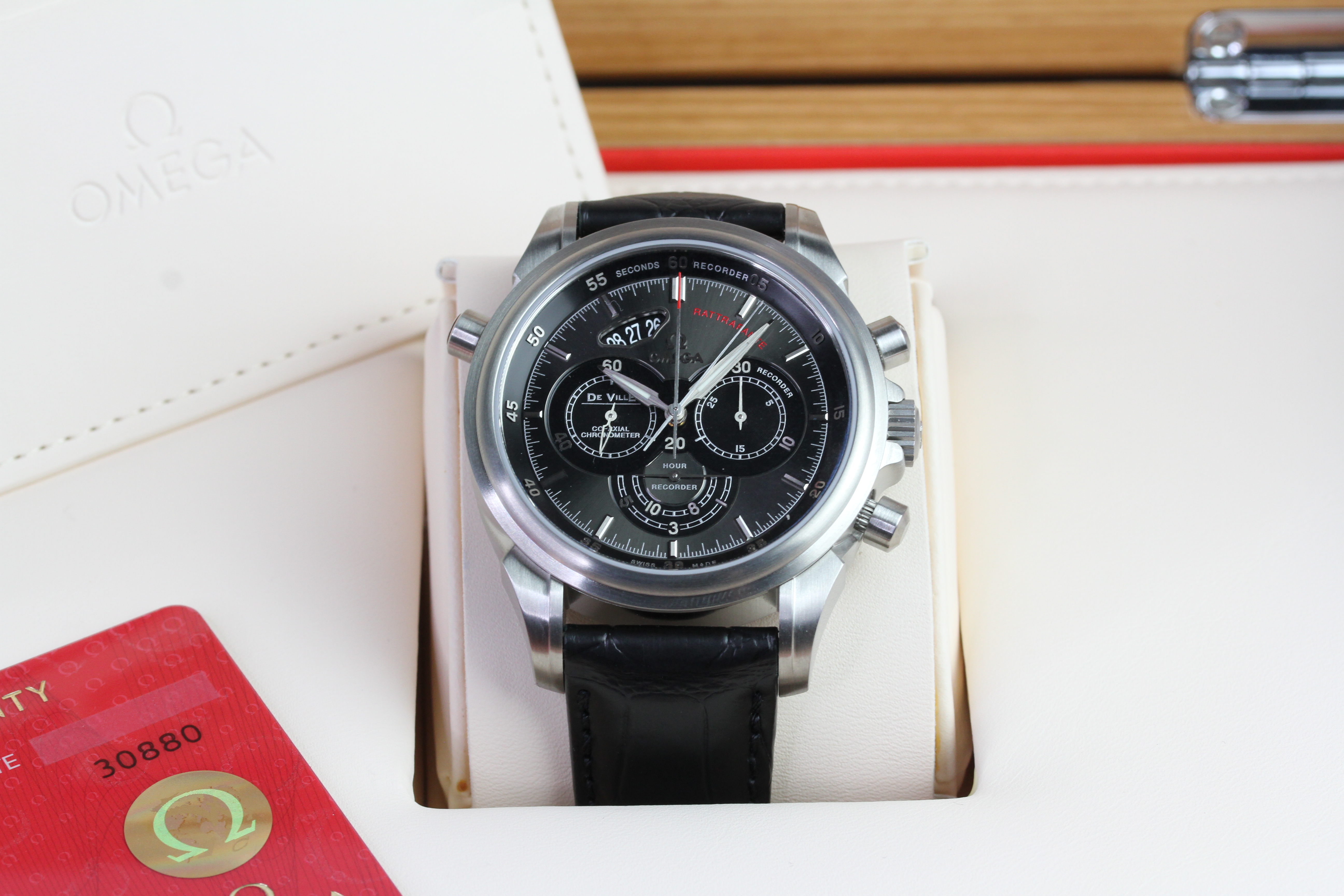 UNWORN OMEGA DE VILLE CHRONOSCOPE CO-AXIAL RATTAPANTE WITH BOX AND PAPERS, STICKERED, black dial, - Image 3 of 7