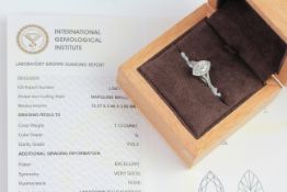 Lab grown diamond ring 1.13 ct Marquise Brilliant, Colour G, Clarity VVs2, Box and Papers.