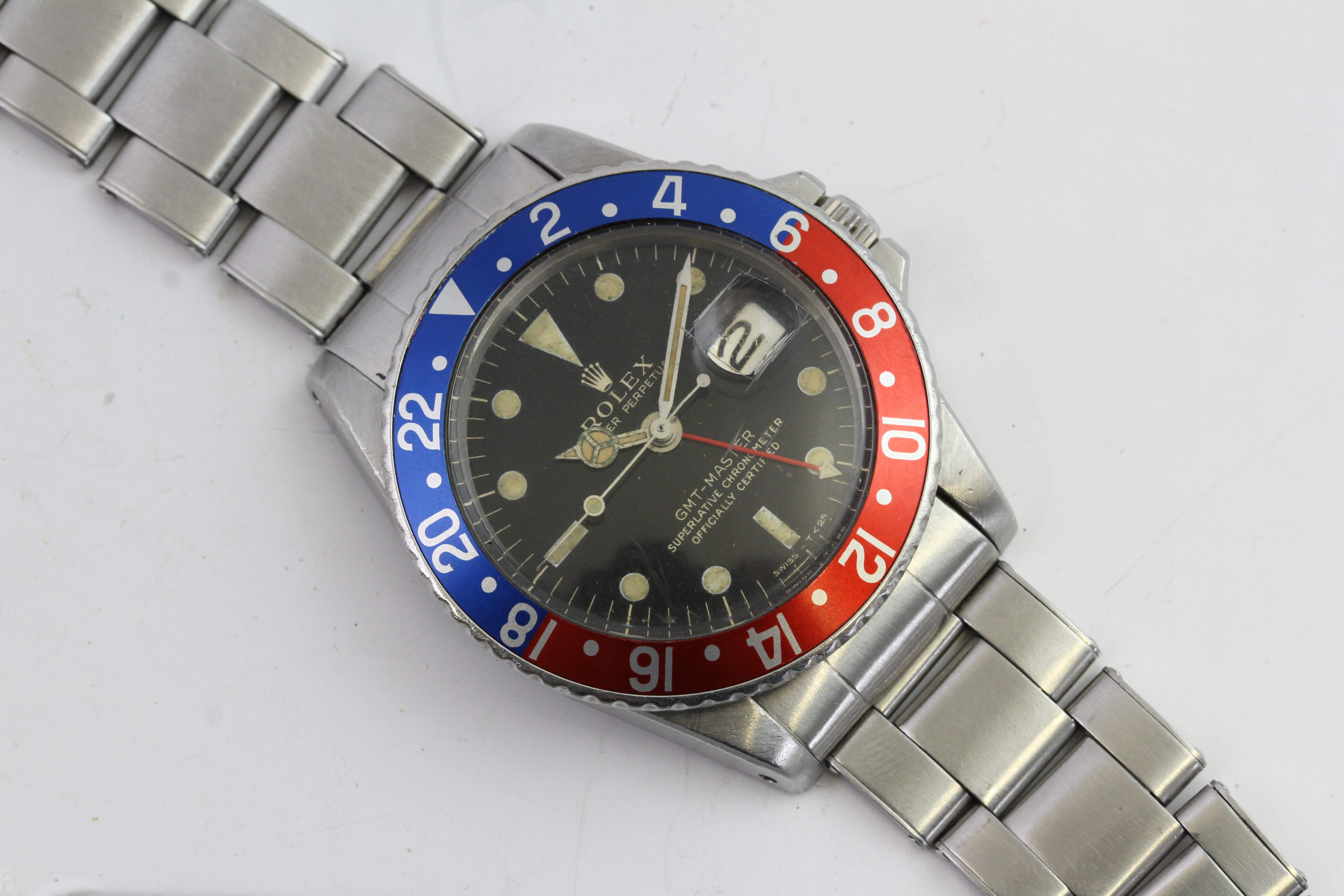 VINTAGE ROLEX 1675 GMT MASTER GILT DIAL CIRCA 1964 WITH BOX AND PAPERS,  gloss gilt dial with patina - Image 3 of 7