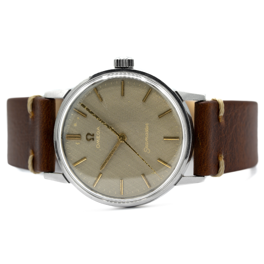 GENTLEMAN'S RARE OMEGA SEAMASTER LINEN DIAL, 135.011, CIRCA. 1966, 34MM CASE, circular rare linen