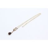 9ct gold garnet & pearl drop static pendant necklace (2.9g)