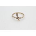 9ct gold diamond snake ring (1.3g)