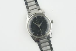 OMEGA SEAMASTER 7912 FLAT LINK BRACELET WRISTWATCH, circular black gilt dial with hour markers and