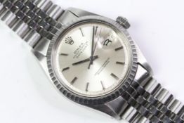 ROLEX DATEJUST 1603 CIRCA 1969, circular sunburst silver dial with baton hour markers, date function