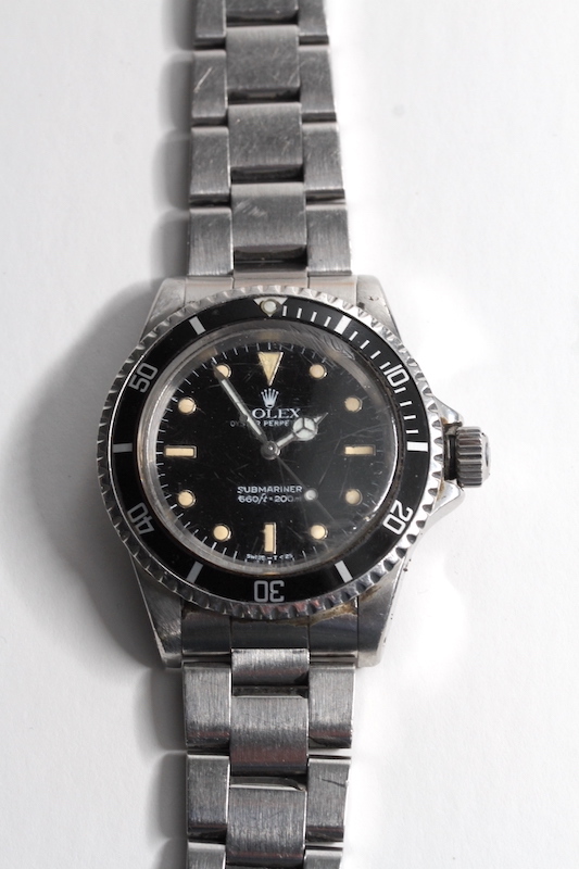 ROLEX SUBMARINER 5513 CIRCA 1966, circular later dial with applied hour markers, later mercedes