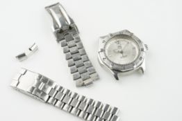 TAG HEUER AUTOMATIC DATE WRISTWATCH NEEDS WORK, circular silver dial with hour markers and hands,