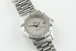 TAG HEUER PROFESSIONAL WRISTWATCH, circular grey dial with hour markers and hands, 36mm stainless