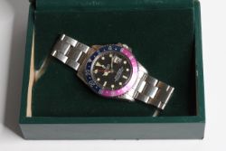 VINTAGE ROLEX 1675 GMT-MASTER ‘Fuchsia’ CIRCA 1967 WITH BOX,  black matte with patina hour markers