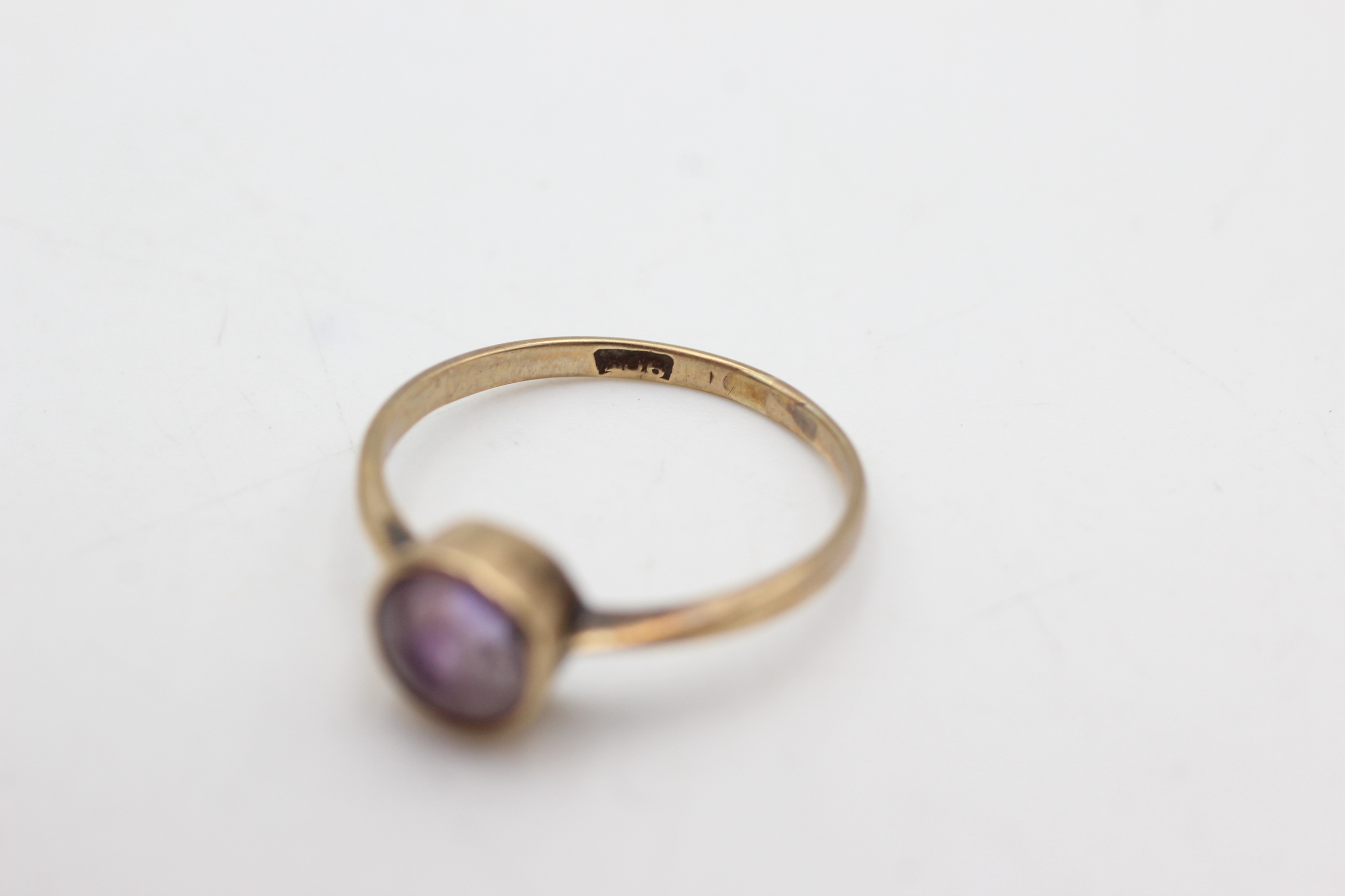 9ct gold antique amethyst ring (1.8g) - Image 4 of 4