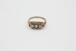 9ct gold clear gemstone floral cluster dress ring (2g)