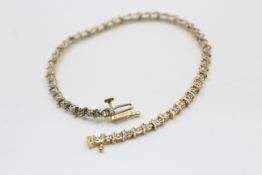 9ct gold diamond tennis bracelet (4.4g)