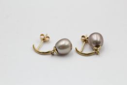 9ct gold pearl drop earrings (1.6g)
