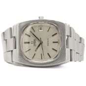 GENTLEMAN'S OMEGA GENEVE AUTOMATIC DATE ON BRACELET, 166.0191, CIRCA. 1973, 36MM CASE, cushion