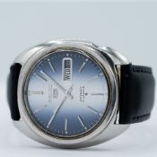 *TO BE SOLD WITHOUT RESERVE* GENTLEMAN'S SEIKO 5 AUTOMATIC FUME BLUE DIAL, 6119-8530, CIRCA. APRIL