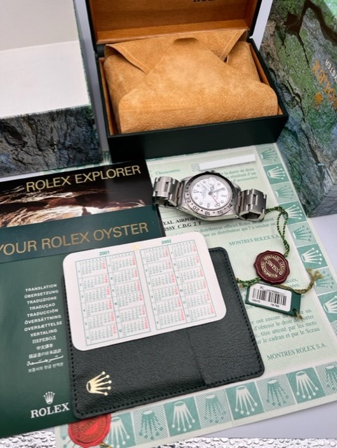 ROLEX EXPLORER II REFERENCE 16570 FULL SET 2002