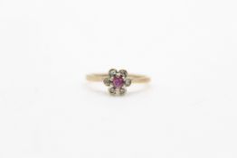 9ct gold ruby & diamond floral set ring (1.6g)