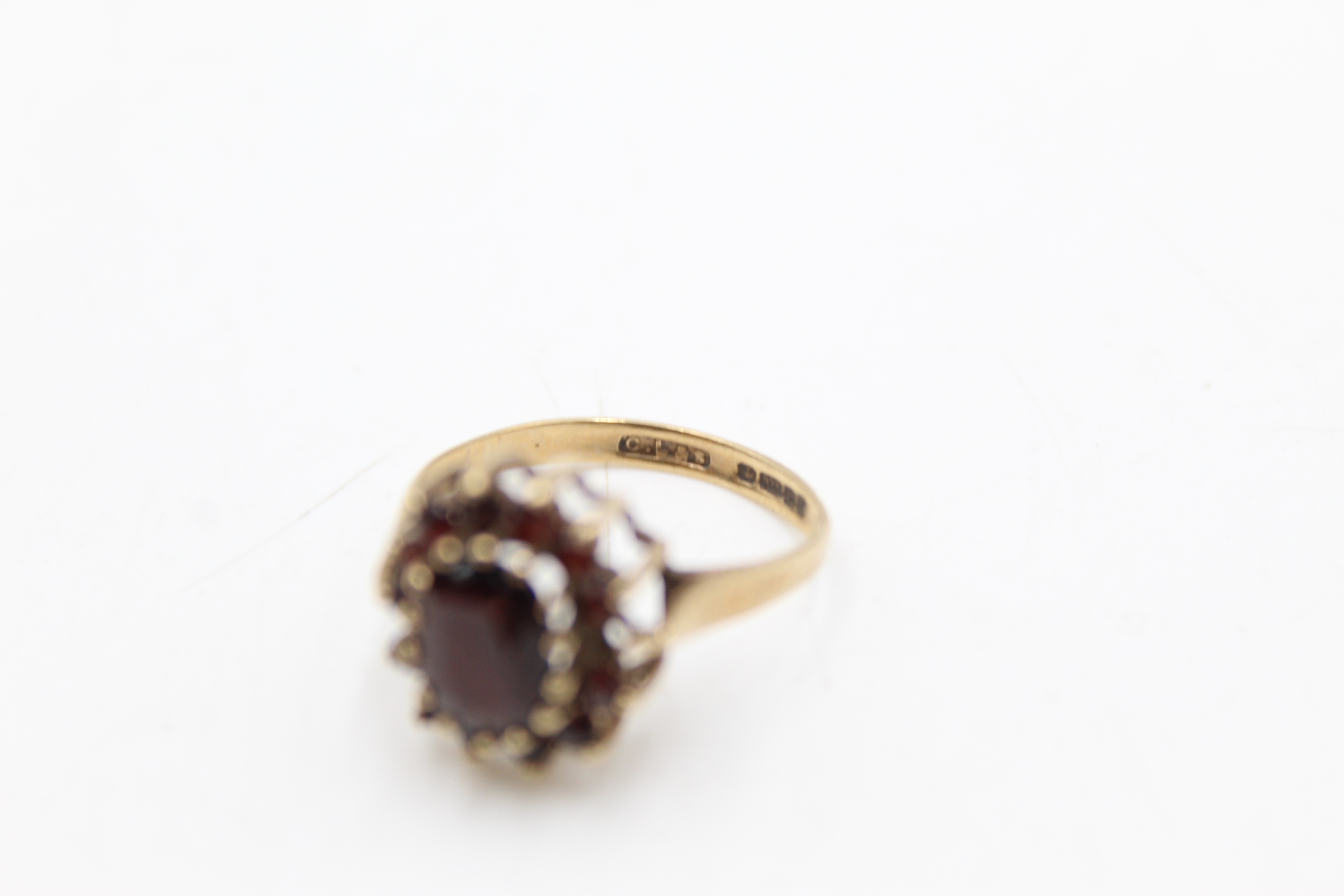 9ct gold garnet halo set ring, as seen (2.5g) - Image 7 of 7