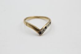 9ct gold vintage sapphire & diamond wishbone ring (1.8g)