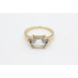 9ct gold aquamarine & diamond seven stone dress ring (2.7g)