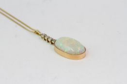 18YG Cabochon Opal and diamond pendant and chain Opal Est 15 cts D Est 0.40