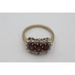 9ct gold vintage garnet & diamond three stone halo dress ring (3.4g)