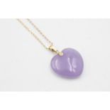 14ct gold mauve jade heart pendant necklace (4.3g)