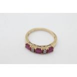 9ct gold vintage ruby & diamond dress ring (2g)