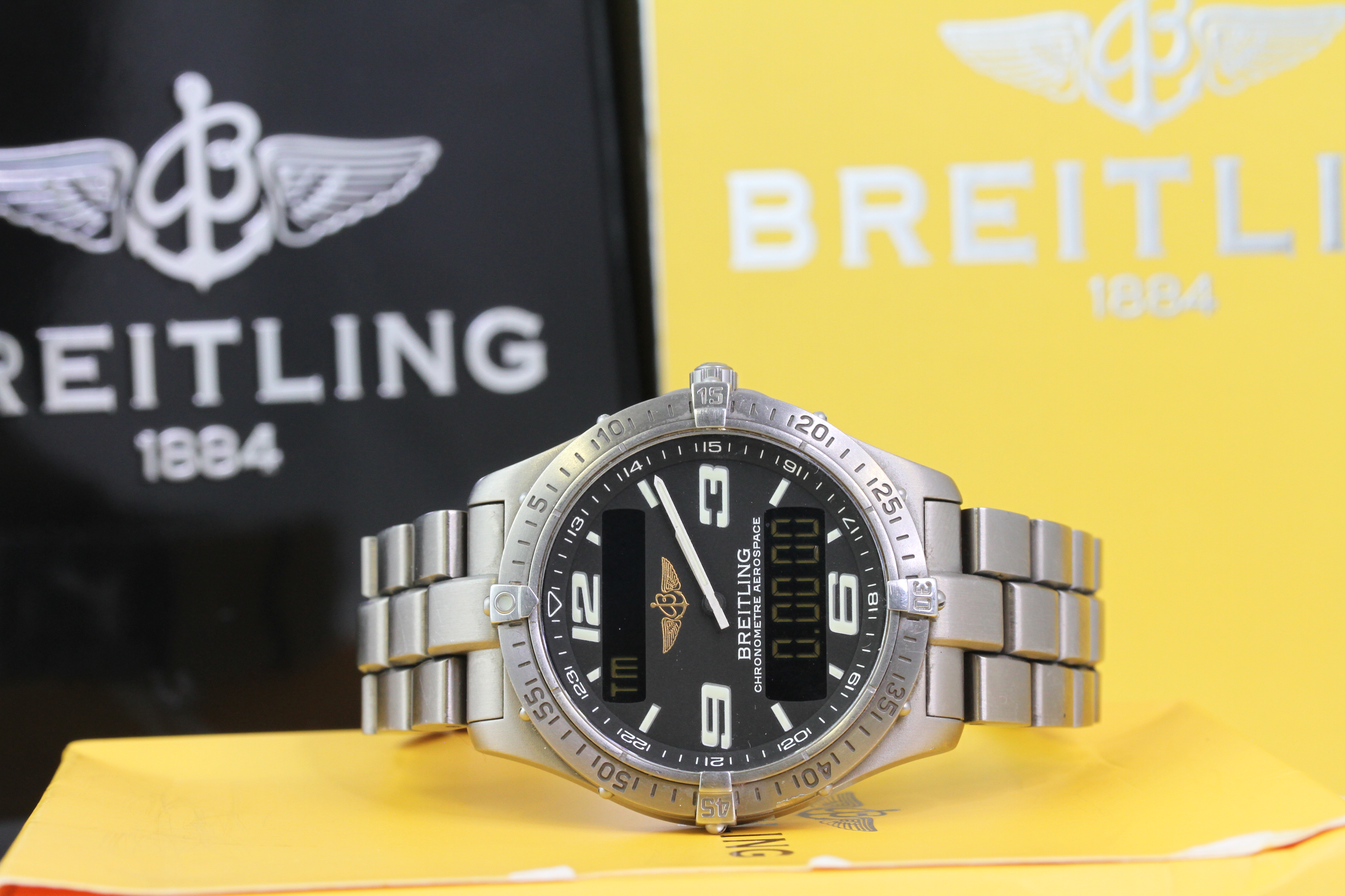 BREITLING AEROSPACE REFERENCE E75362 BOX AND PAPERS 2005