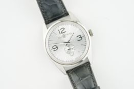 BELL & ROSS AUTOMATIC DATE WRISTWATCH, circular silver dial with arabic numeral hour markers and