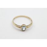 9ct gold topaz solitaire ring - weighs 1.2 grams. Fully hallmarked for 9ct gold. Uk size S