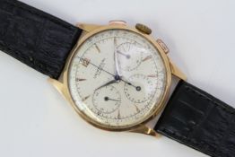 18CT VINTAGE UNIVERSAL GENEVE COMPAX CHRONOGRAPH WITH BOX
