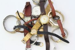 *TO BE SOLD WITHOUT RESERVE* 18 OF VARIOUS WRISTWATCHES AND POCKET WATCHES