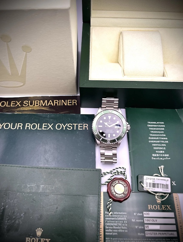 ROLEX SUBMARINER 'KERMIT' BOX AND PAPERS 2010 REFERENCE 16610LV - Image 2 of 10