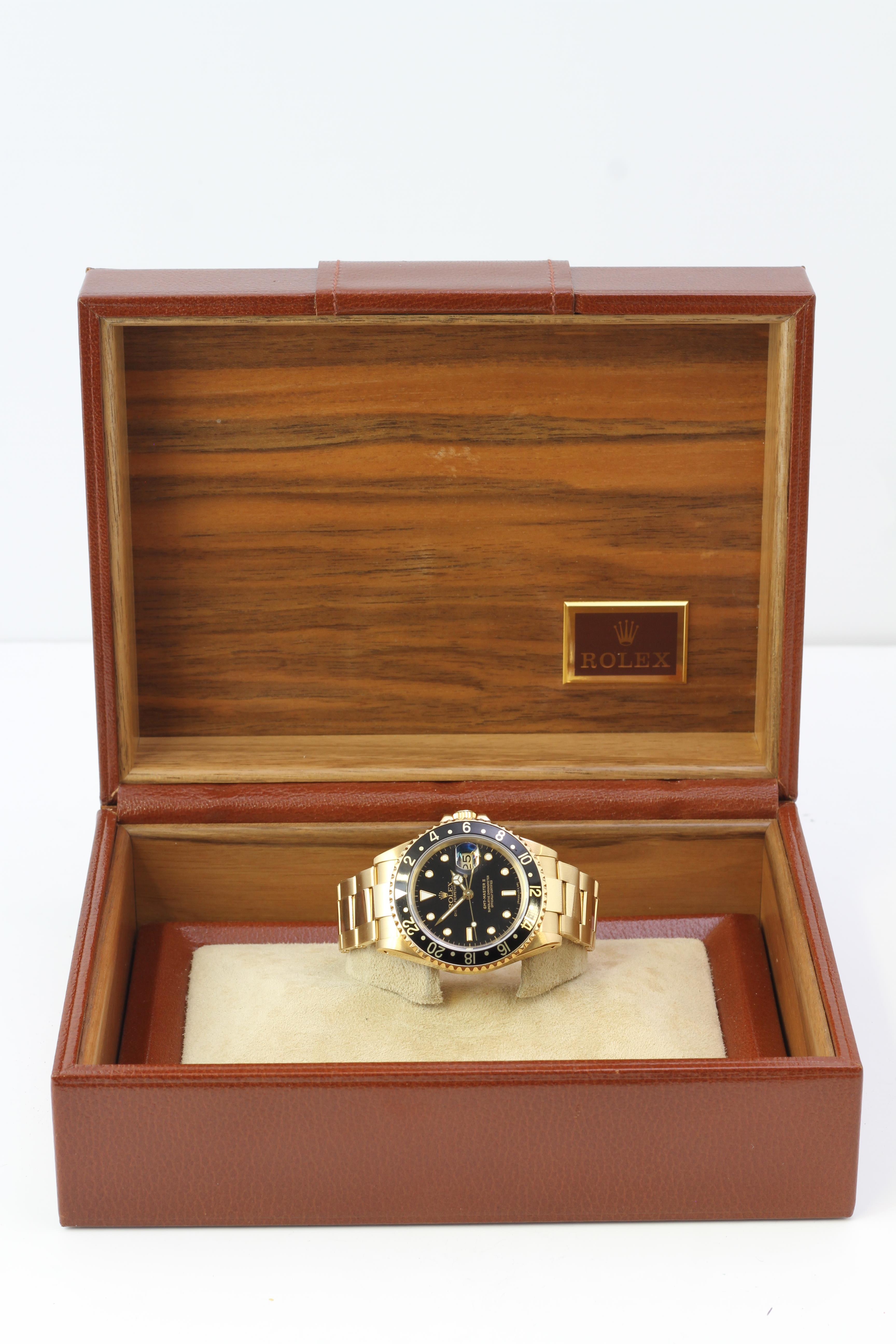18CT ROLEX GMT MASTER 16718 WITH BOX RECENTLY SERVICED CIRCA 1991 - Image 2 of 14