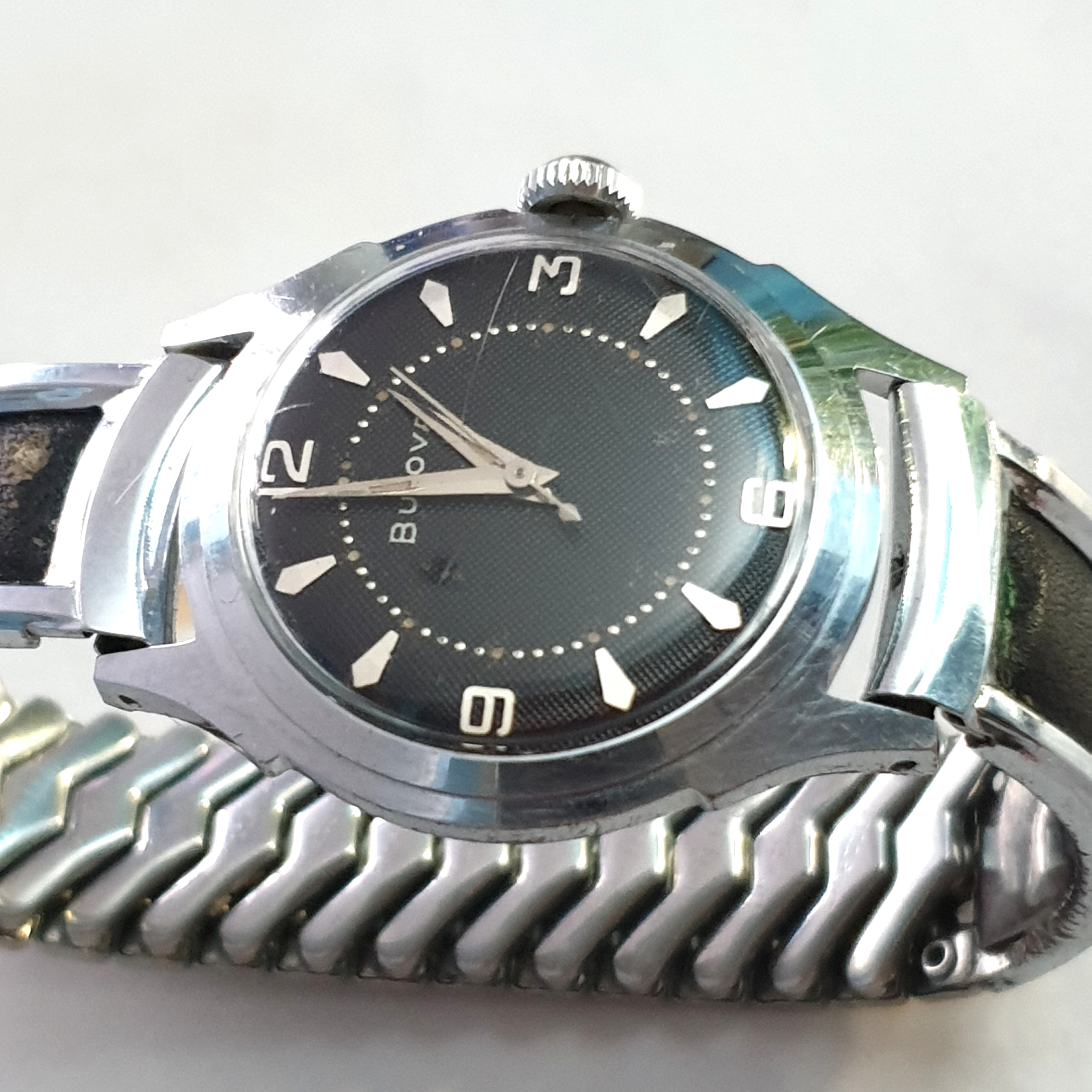 BULOVA MANUAL WIND WRISTWATCH WITH BLACK WAFFLE/HONEYCOMB DIAL IN CHROME PLATE CASE WITH ORIGINAL - Image 7 of 12