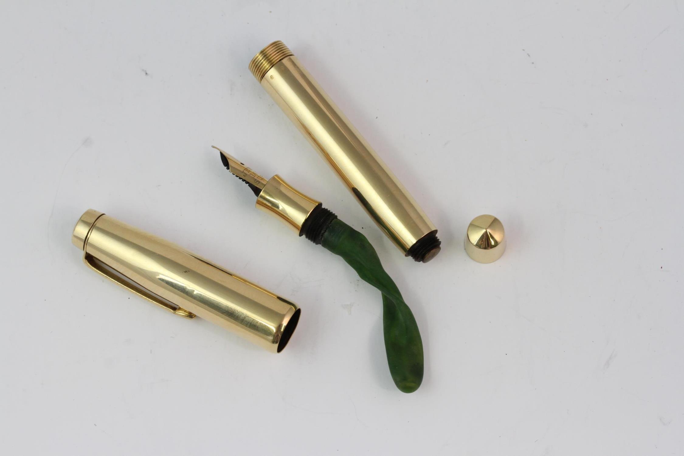 Rare Cartier French Fountain Pen 18K, Cartier Yellow Gold Pen from the 1930s, comes with the - Image 3 of 5