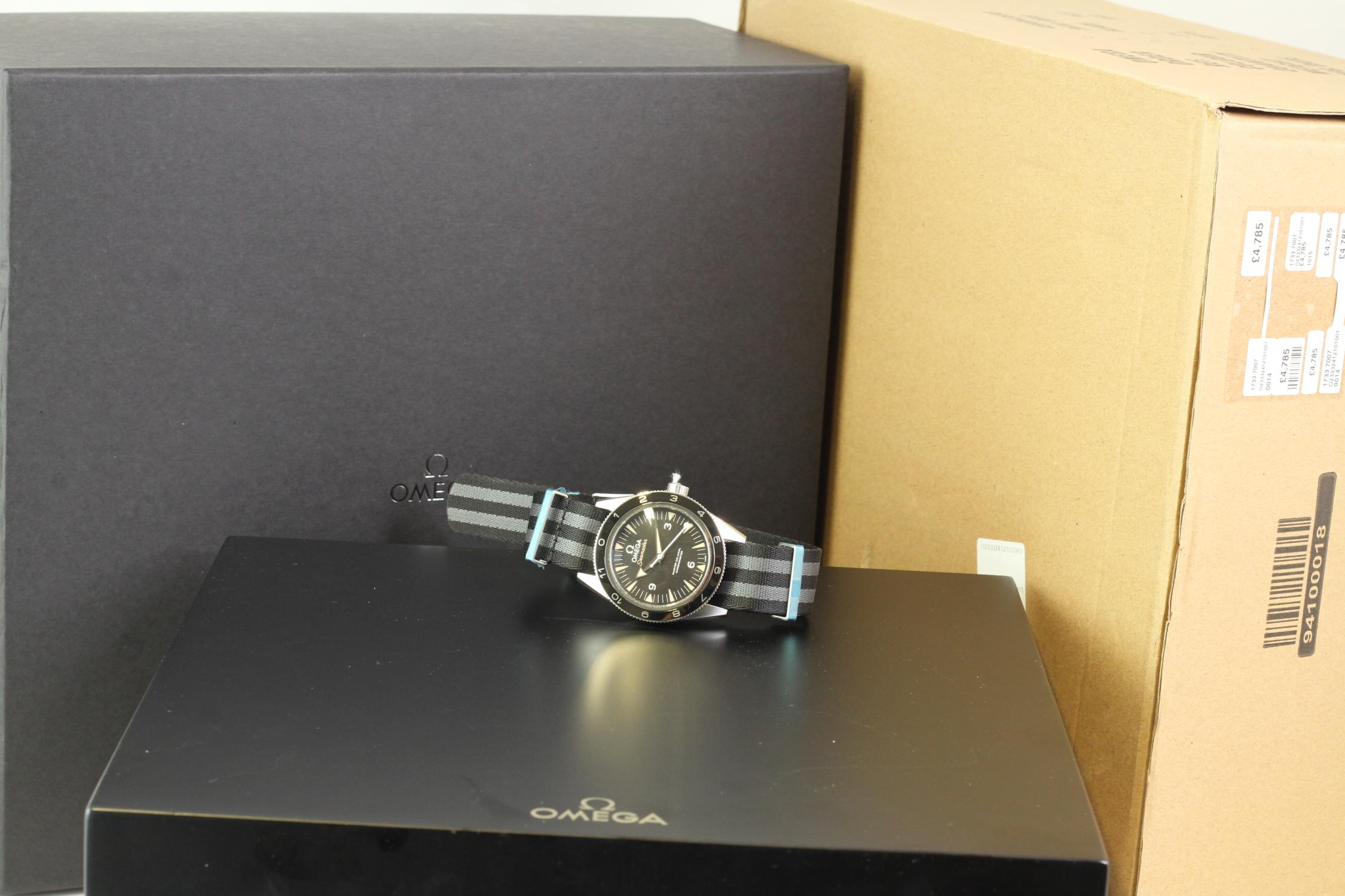 OMEGA SEAMASTER SPECTRE JAMES BOND LIMITED EDITION FULL SET 2015 - Image 7 of 14