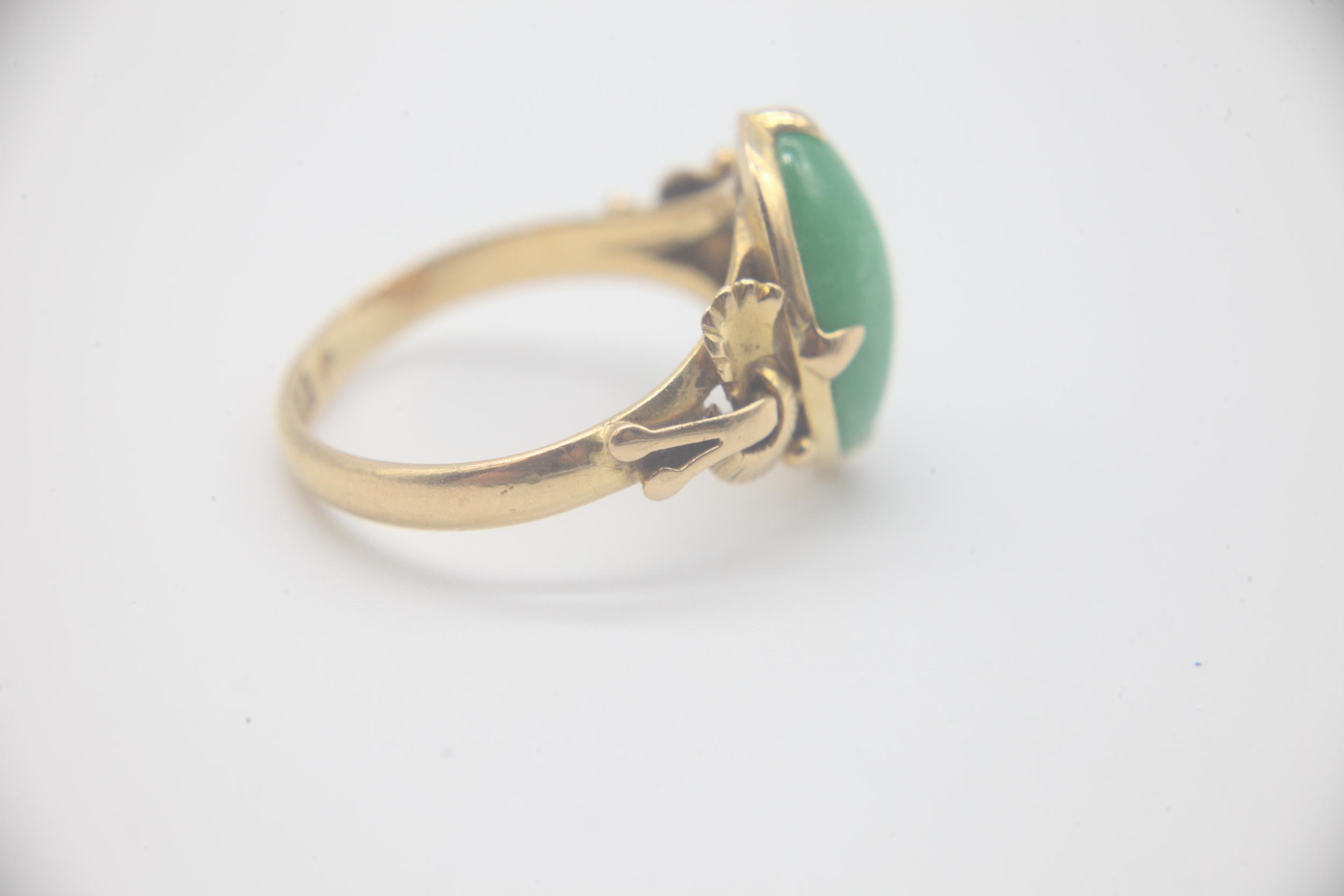 Antique Chinese 22ct Gold and Jade RingMarked 22K as well as Chinese Characters on the inside of the - Image 6 of 7