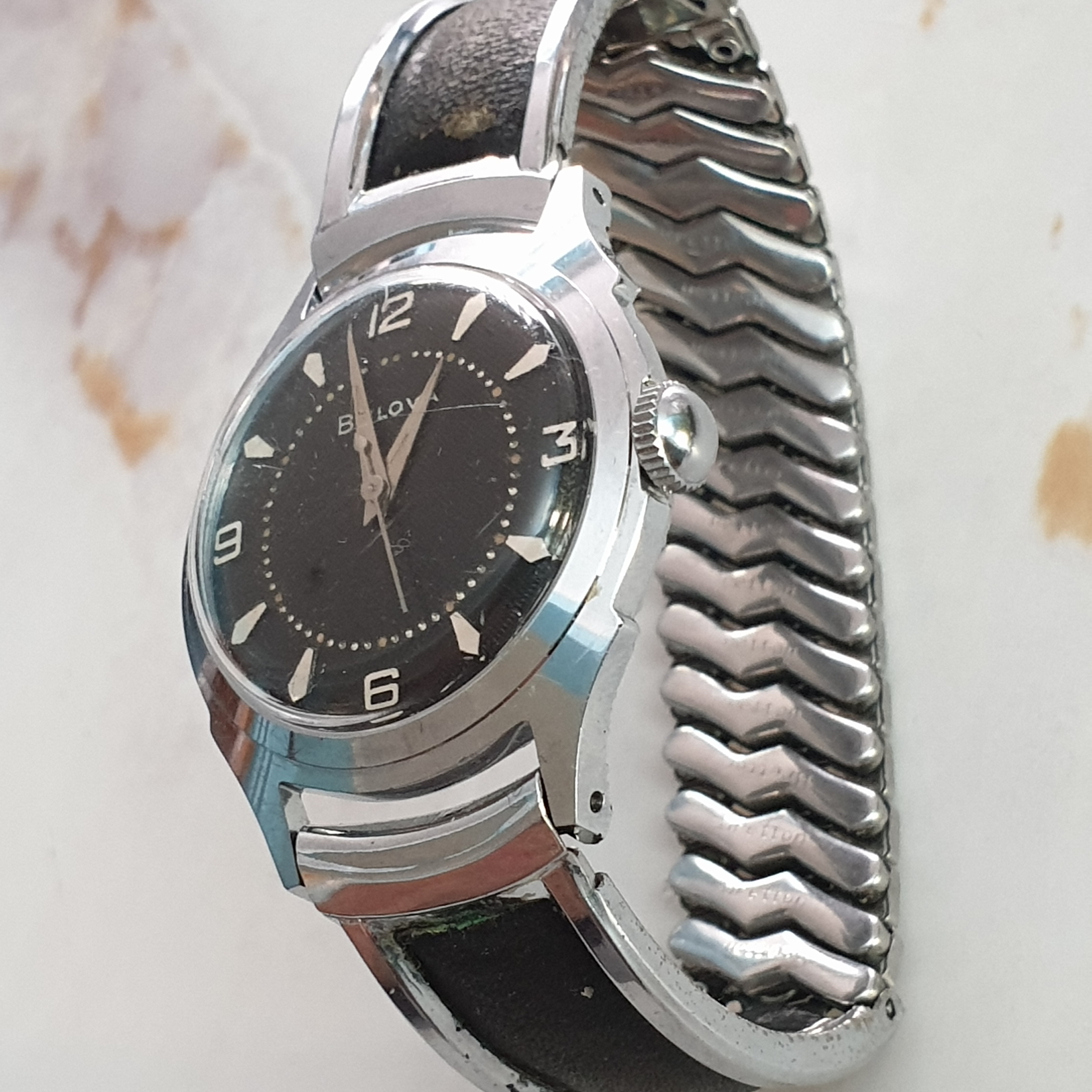 BULOVA MANUAL WIND WRISTWATCH WITH BLACK WAFFLE/HONEYCOMB DIAL IN CHROME PLATE CASE WITH ORIGINAL - Image 6 of 12