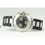 CARTIER 21 CHRONOGRAPHREFERENCE 2424, black dial with Cartier logo, three subsidairy dials, outer
