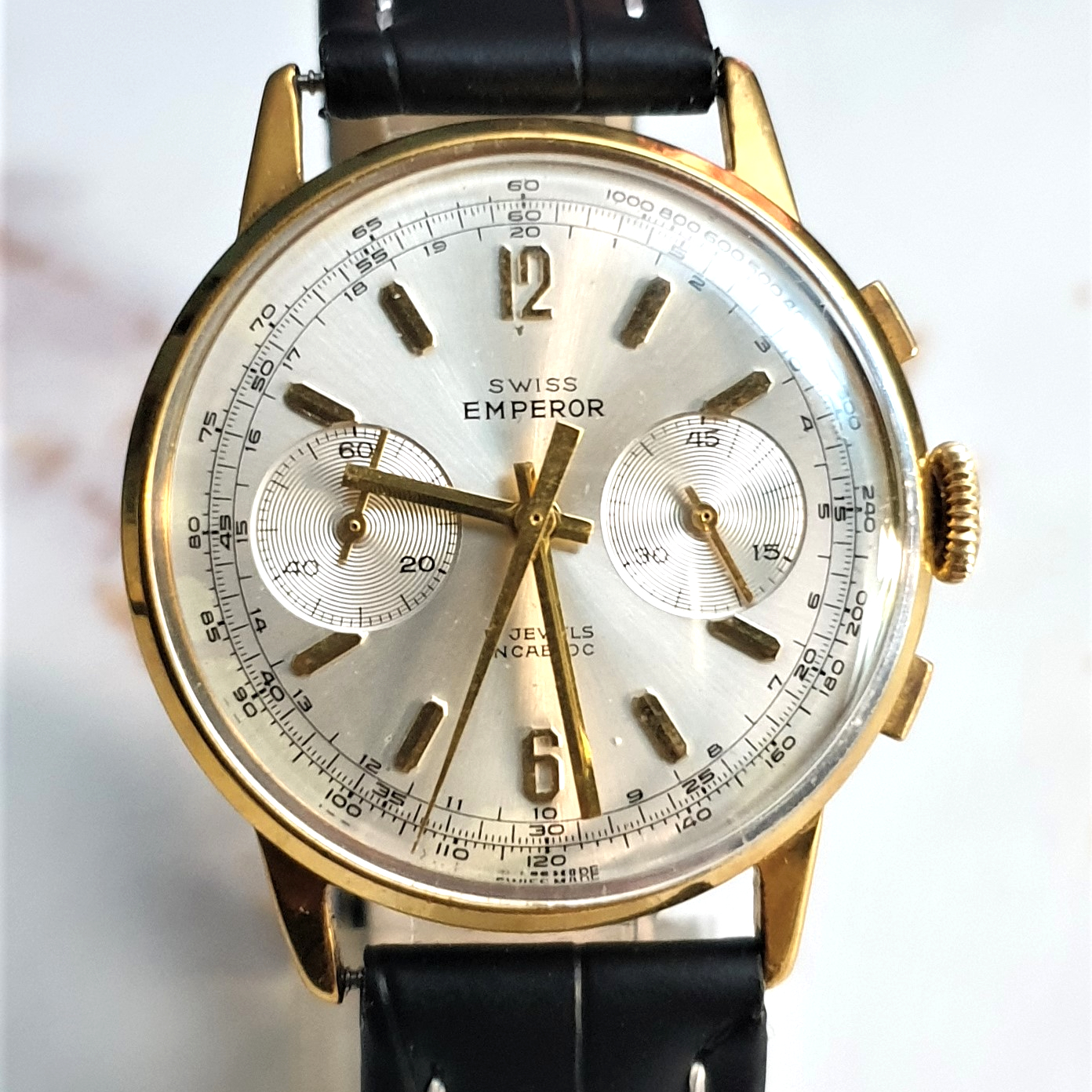 SWISS EMPEROR LARGE CHRONOGRAPH WITH ORIGINAL DIAL IN GOLD PLATED CASE VALJOUX CAL 7733 CIRCA 1960S. - Image 7 of 11