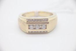 Heavy 14ct Gold and Diamond Gentlemans Ring Signed 14K set with Brilliant Cut Diamonds in a