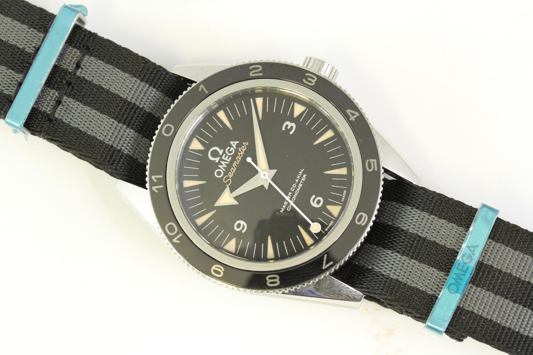 OMEGA SEAMASTER SPECTRE JAMES BOND LIMITED EDITION FULL SET 2015 - Image 13 of 14