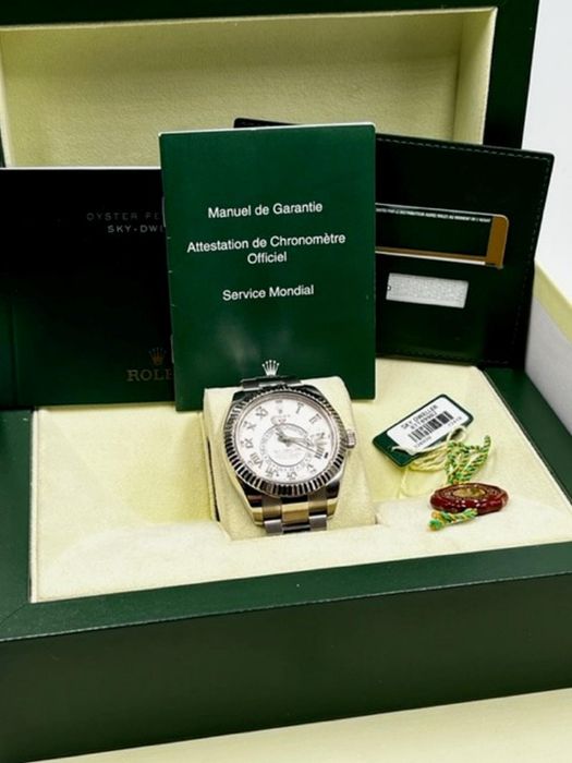 18CT WHITE GOLD ROLEX SKYDWELLER 326939 BOX AND PAPERS 2013 - Image 2 of 8