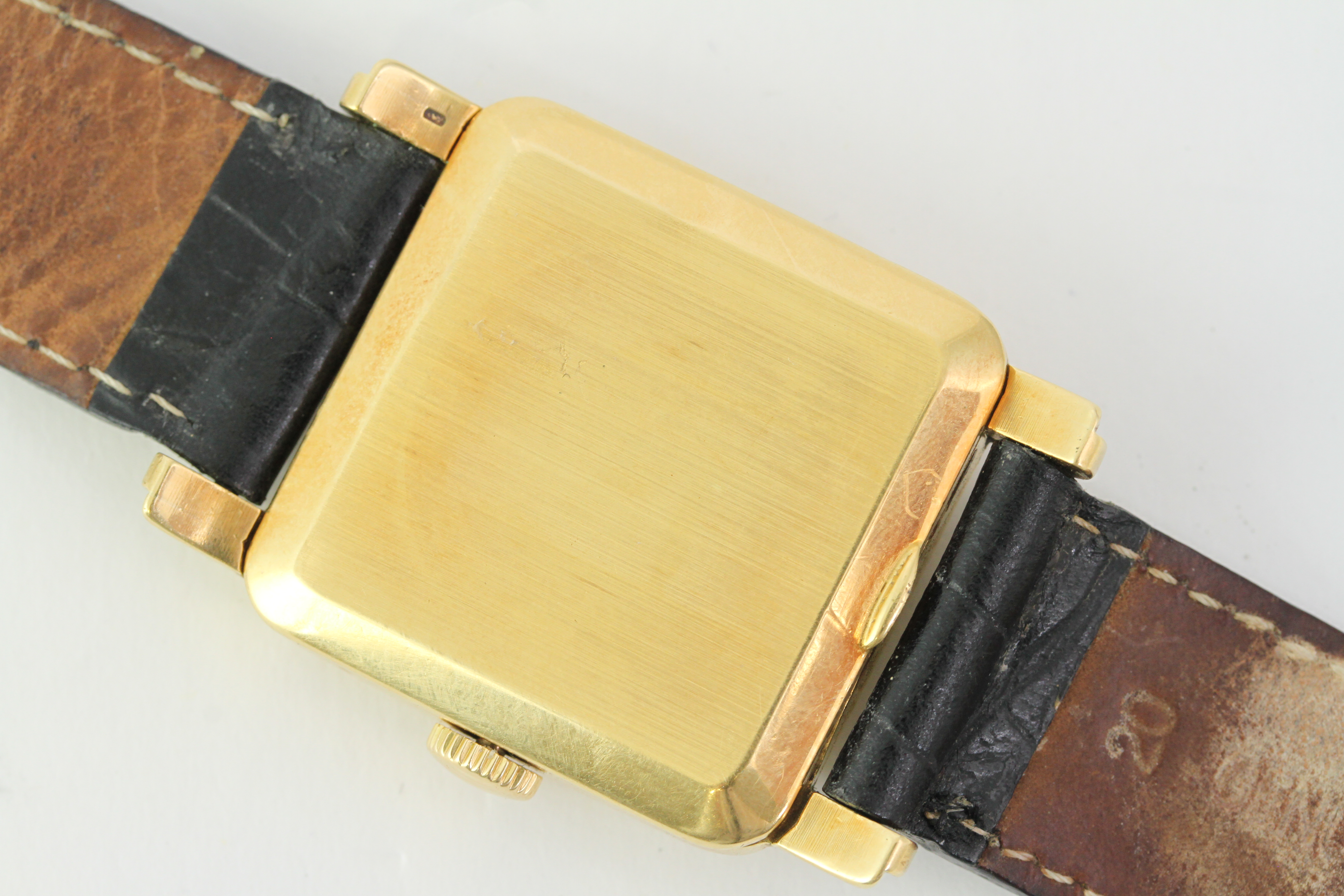 VINTAGE 18CT VACHERON & CONSTANTIN DRESS WATCH, square dial with baton and dot markers, heavy 18ct - Image 2 of 5