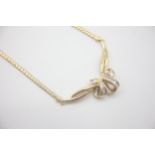 Fine 18ct Gold and Baguette Cut Diamond Ribbon Collar Necklace Set in 18ct Gold marked 750 ITALY