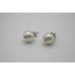 Fine 18ct White Gold Cultured Pearl and Diamond Stud Earrings Set with large Cream Cultured Pearls