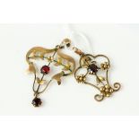 Antique 9ct gold garnet pair of pendants, measures 4cm in length . Weighs 3 grams . Marked for 9ct